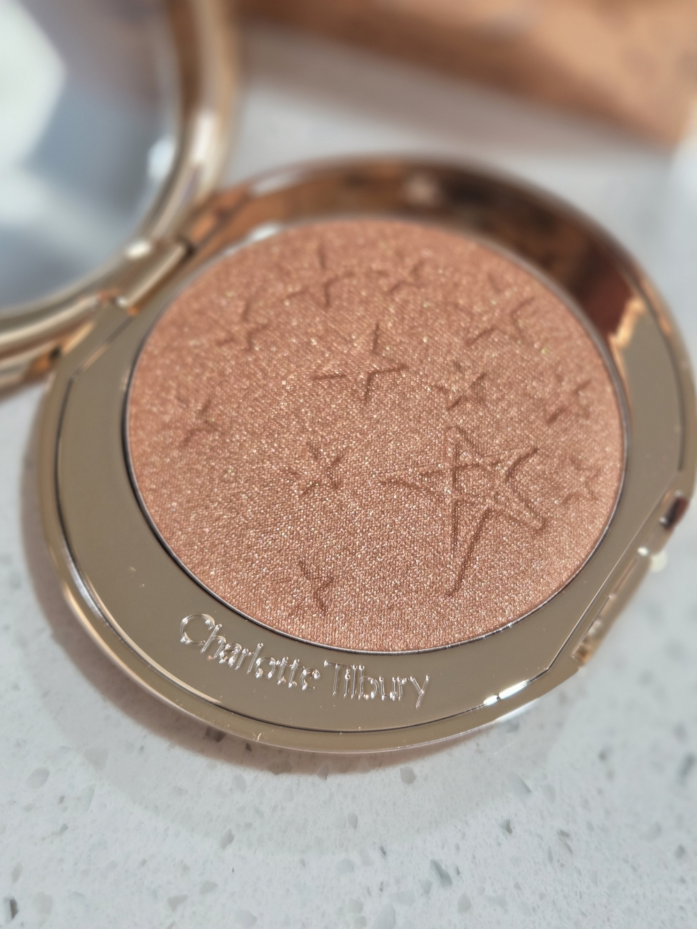 Charlotte Tilbury Rose Gold Shimmer Highlighter